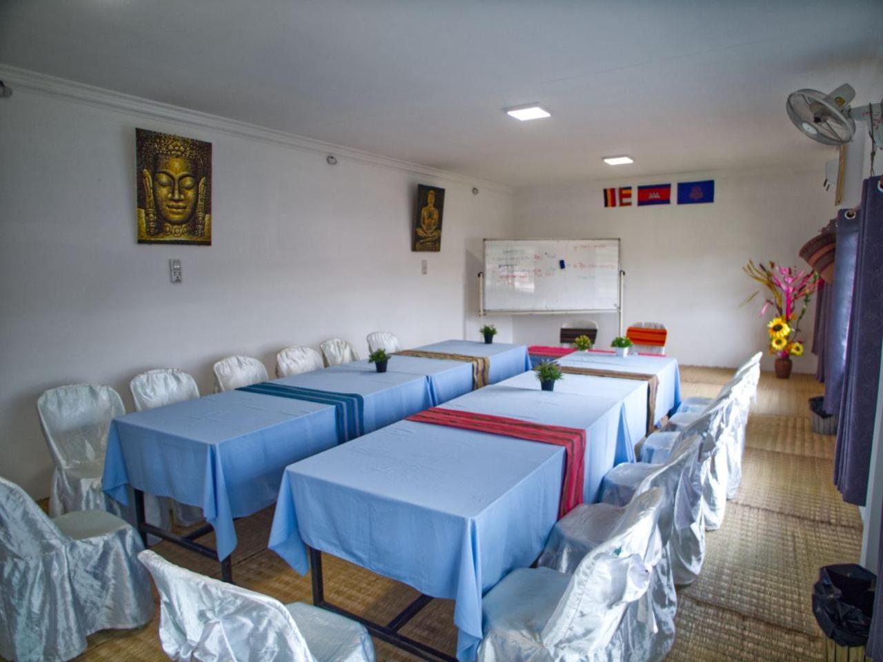 Manel Guesthouse And Restaurant Sen Monorom Eksteriør billede